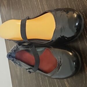 Aerosoles Black Patent Leather Mary Jane Flats size 8 B